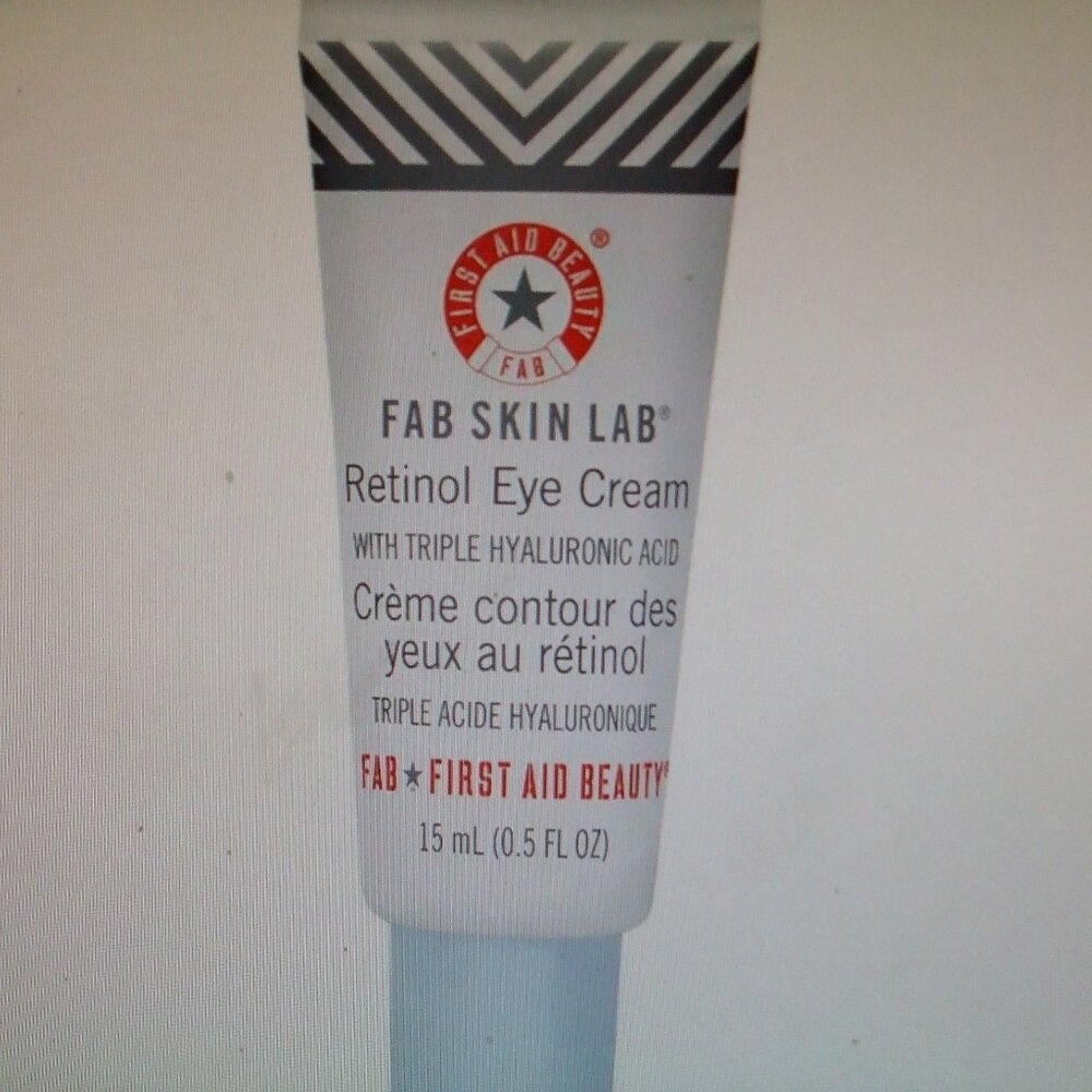 First Aid Beauty Retinol Eye Creme!! NIB $44 Retail